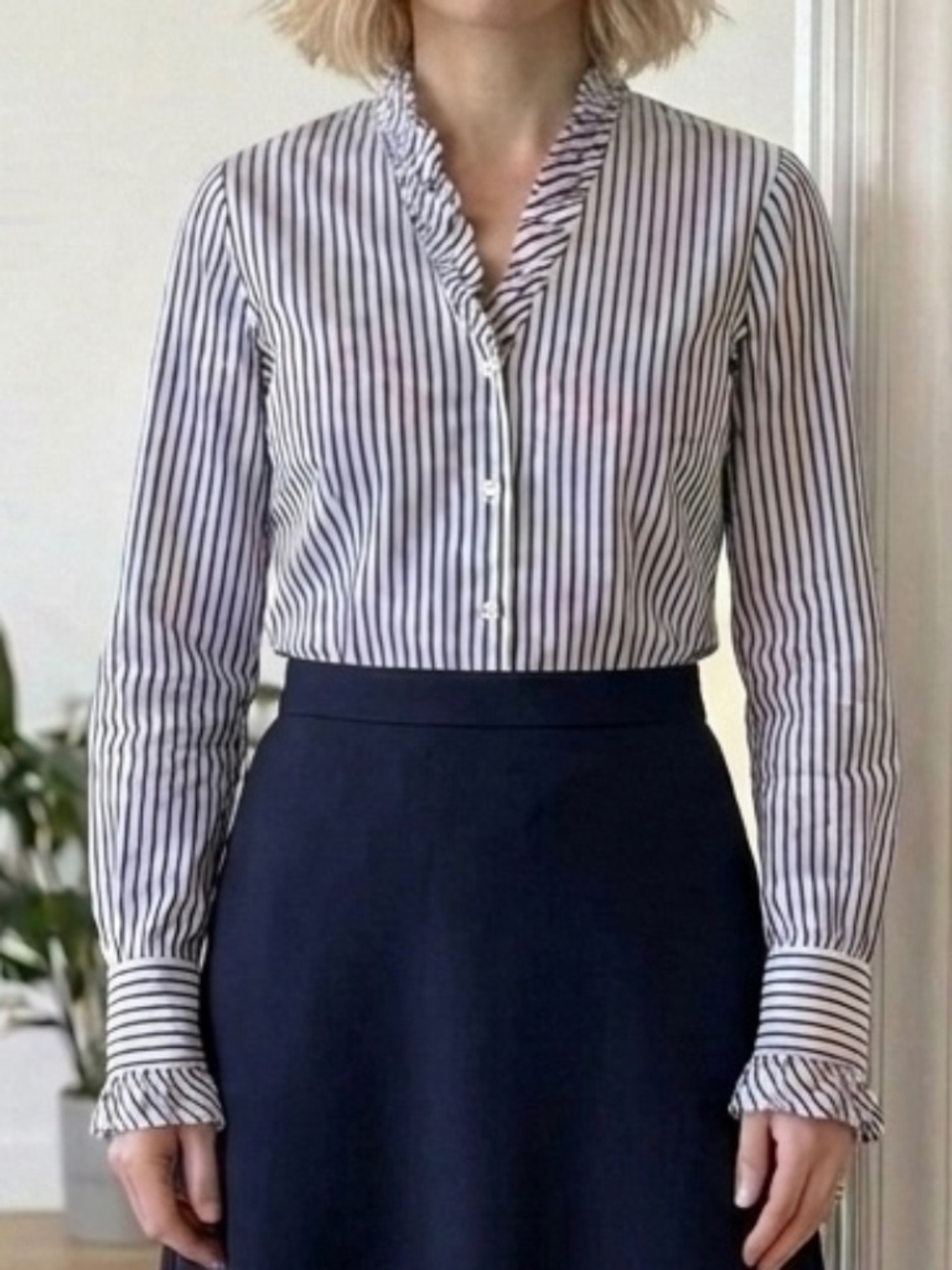 📌 NWOT - Brooks Brothers Supima Cotton Ruffle Shirt Long Sleeve - Size 4 - Picture 10 of 11